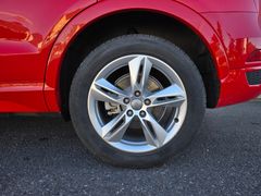 AUDI Q3 S line quattro 2.0TFSI 179PS DSG LED Pano