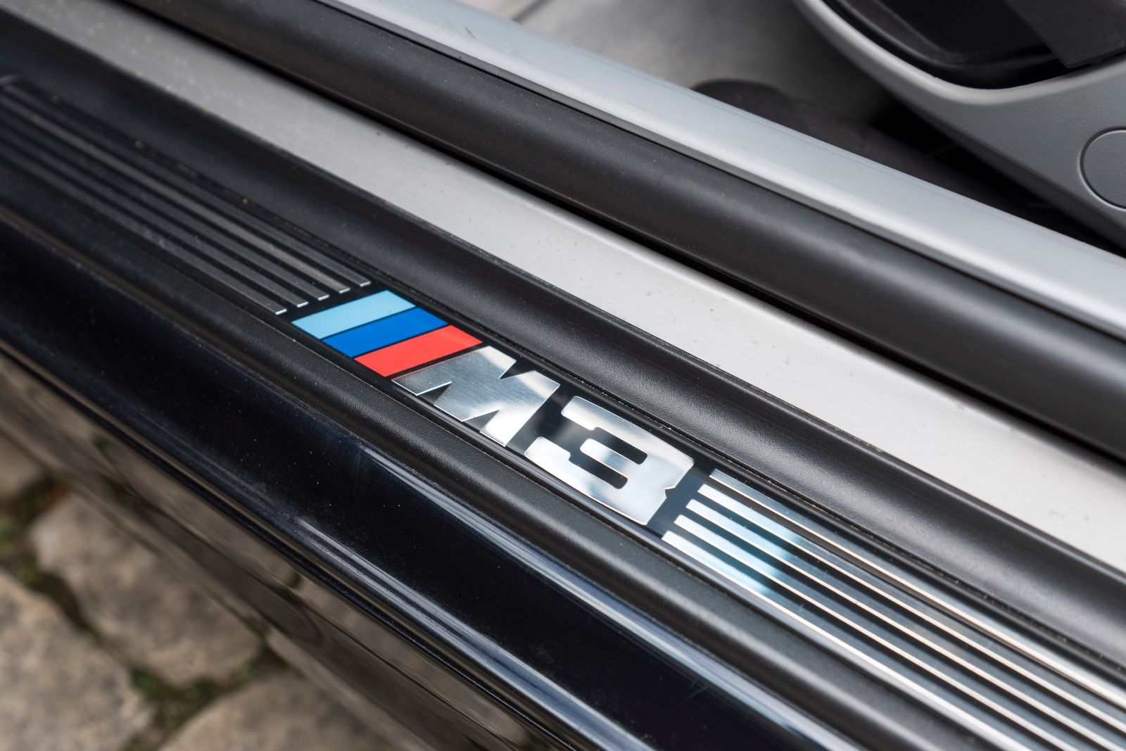 Fahrzeugabbildung BMW M3 E46 COUPE H&K SZH BIXENON TEMPOMAT SCHALTER