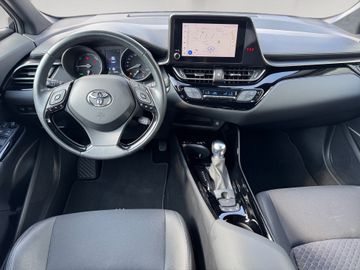 Toyota C-HR - 11