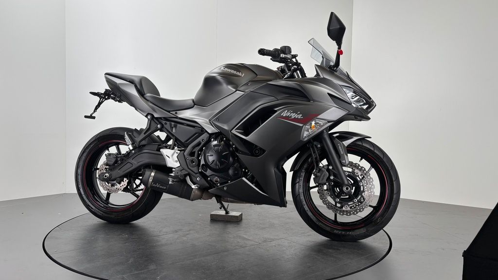 Fahrzeugabbildung Kawasaki NINJA 650 *SCHECKHEFTGEPFLEGT *GEPFLEGT