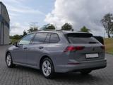 Volkswagen Golf VIII 1.0 eTSI Life DSG LED ACC Navi PDC USB - Volkswagen Golf: Kombi, Viii