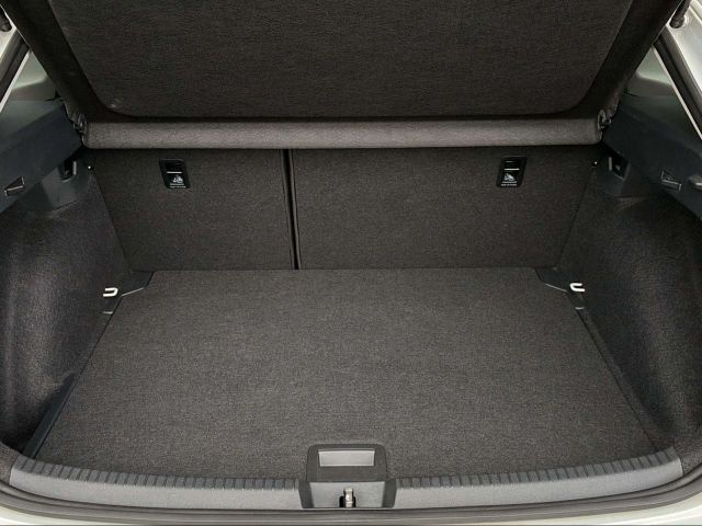TAIGO 1.0 TSI LIFE NAVI+SHZ+APP+LED+CAM