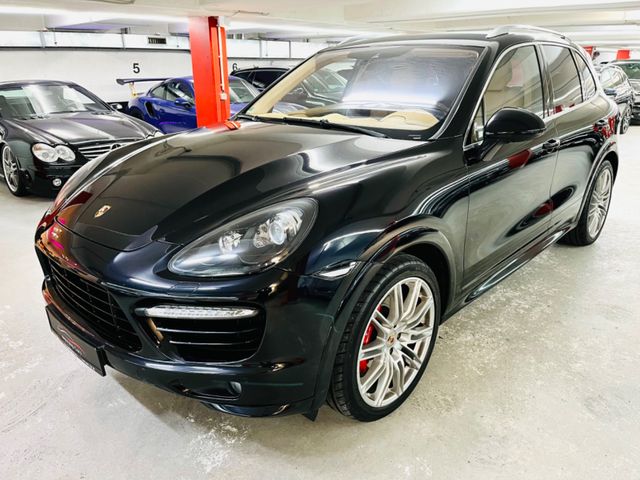 Porsche Cayenne Turbo Xenon|Leder|Navi|18 Wege e-Sitz