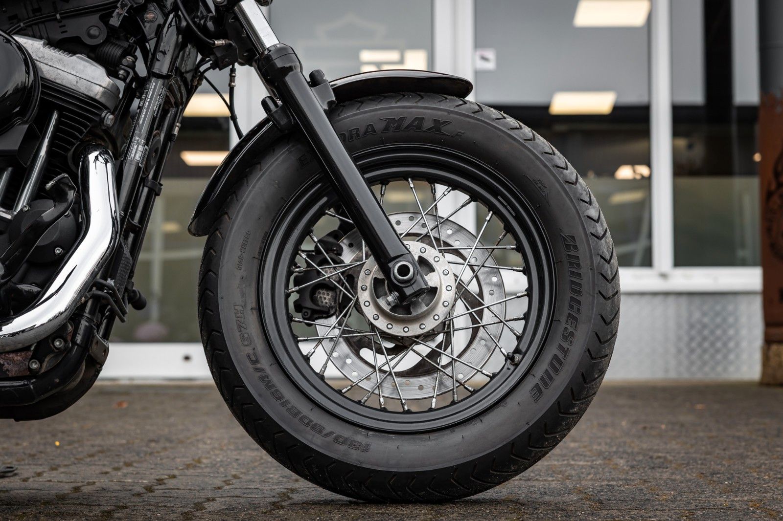 Fahrzeugabbildung Harley-Davidson XL1200X SPORTSTER FORTY-EIGHT - Miller Auspuff -