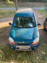 Renault Kangoo Maxi 1,9 Diesel LKW - Renault Kangoo aus 2001 mit Diesel-Antrieb