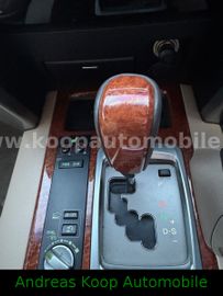 Toyota Land Cruiser - 12