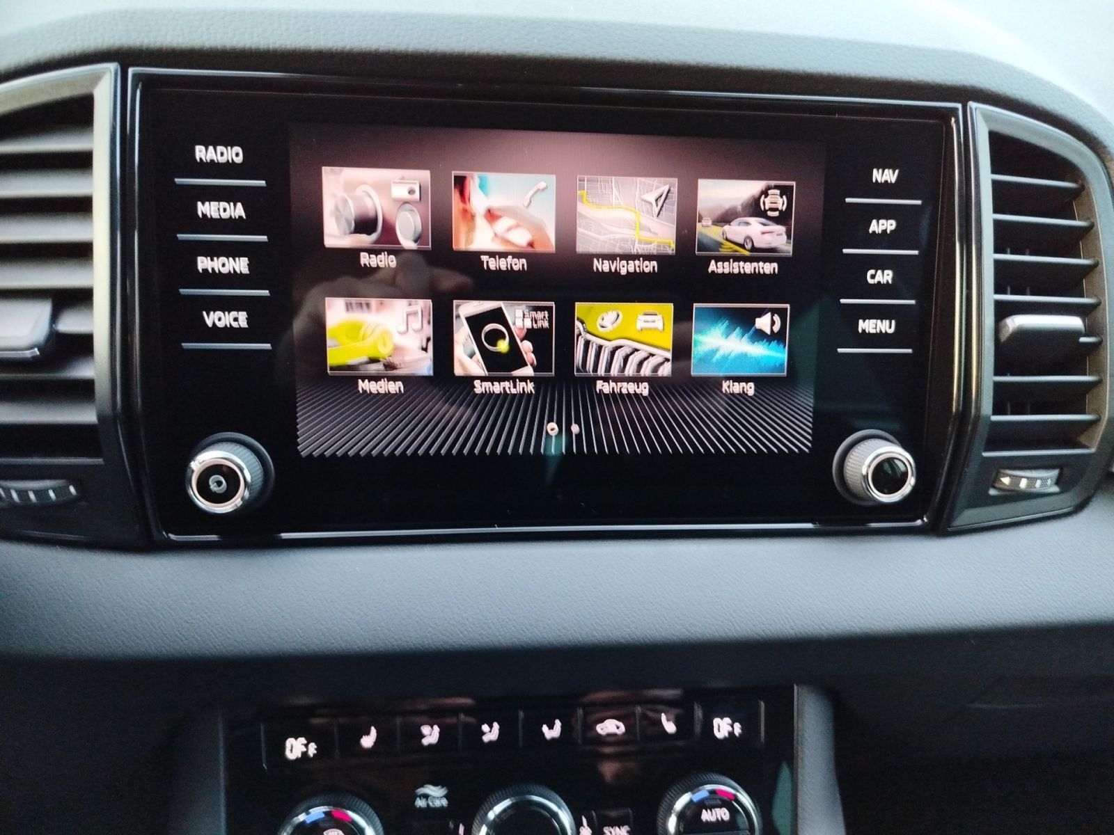 Skoda Karoq - Bild 9