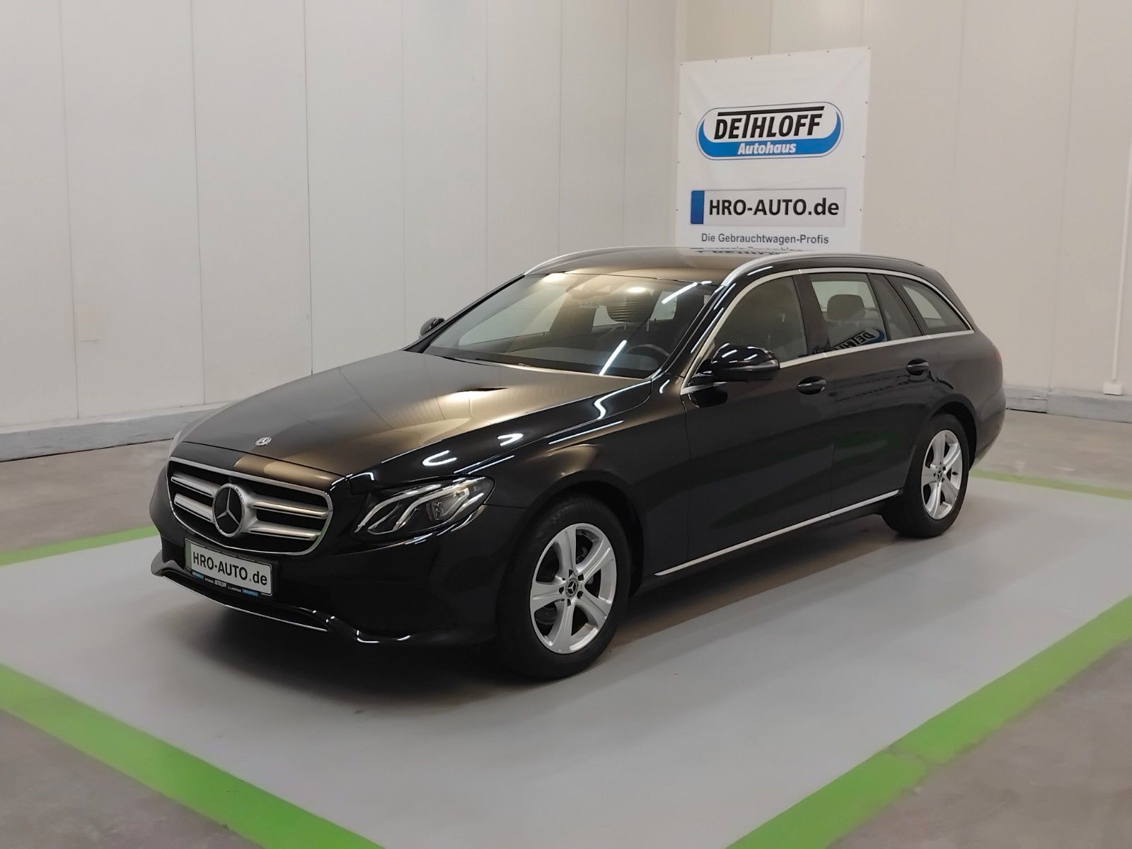 Mercedes-Benz E 200 (06/2026, Benzin)