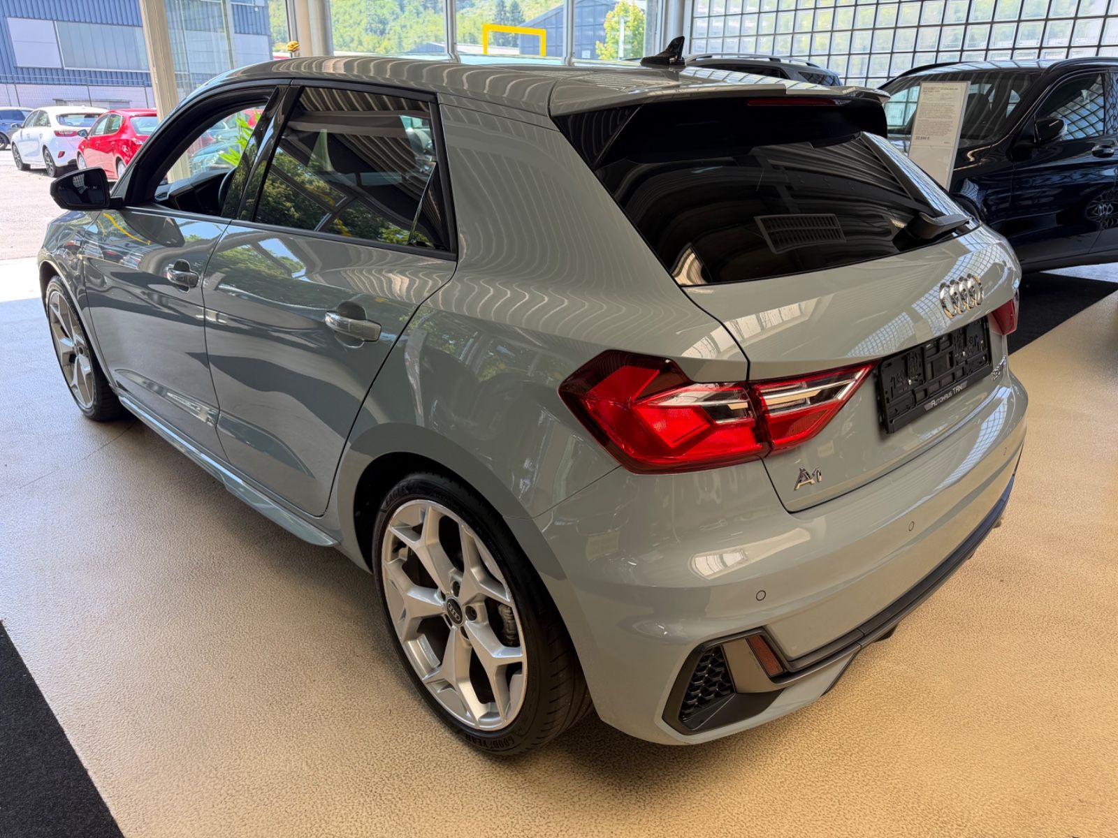 Fahrzeugabbildung Audi A1 Sportback 30* S line Sport * VOLL-LEDER *