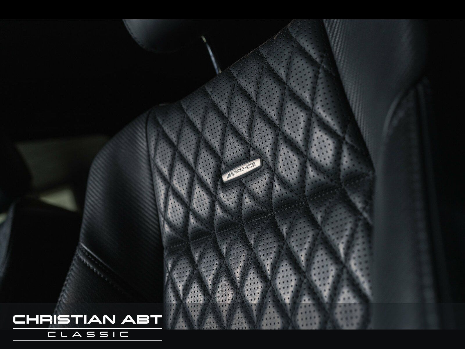 Fahrzeugabbildung Mercedes-Benz G 63 AMG Exclusive Edition COMAND APS/Distronic