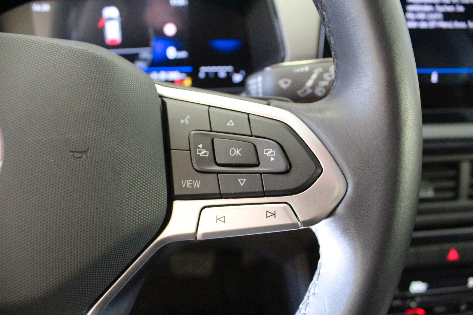 Fahrzeugabbildung Volkswagen T-Cross 1.0 TSI DSG *Sitzhzg*Kamera*