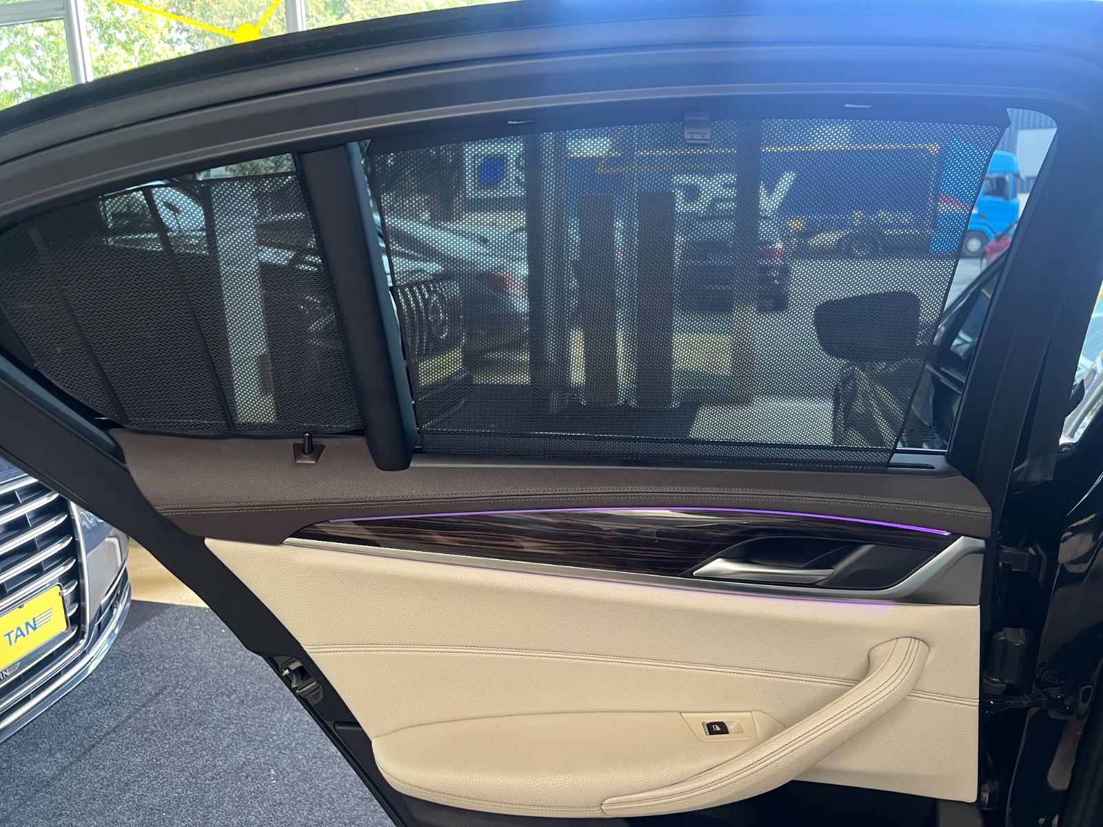 Fahrzeugabbildung BMW 525 d Lim. Luxury Line * SCHIEBEDACH *AMBIENTE*