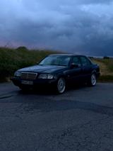 Mercedes-Benz C 180 TÜV 07/27 - Mercedes-Benz 180 aus dem Jahr 1994