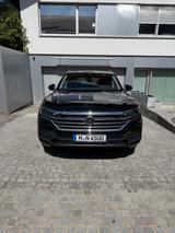 Volkswagen Touareg 3.0 V6 TDI Topzustand, wenig KM - VW Touareg Gebrauchtwagen in München