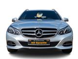 Mercedes-Benz E 220 T *AHK*NAVI*PDC*LED*TEMP*SHZ*AVANTGARDE* - Mercedes-Benz E 220 in Krefeld