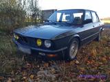 BMW 520 2.7i Edition E28 - BMW 520: E28
