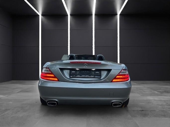 Mercedes-Benz SLK 250