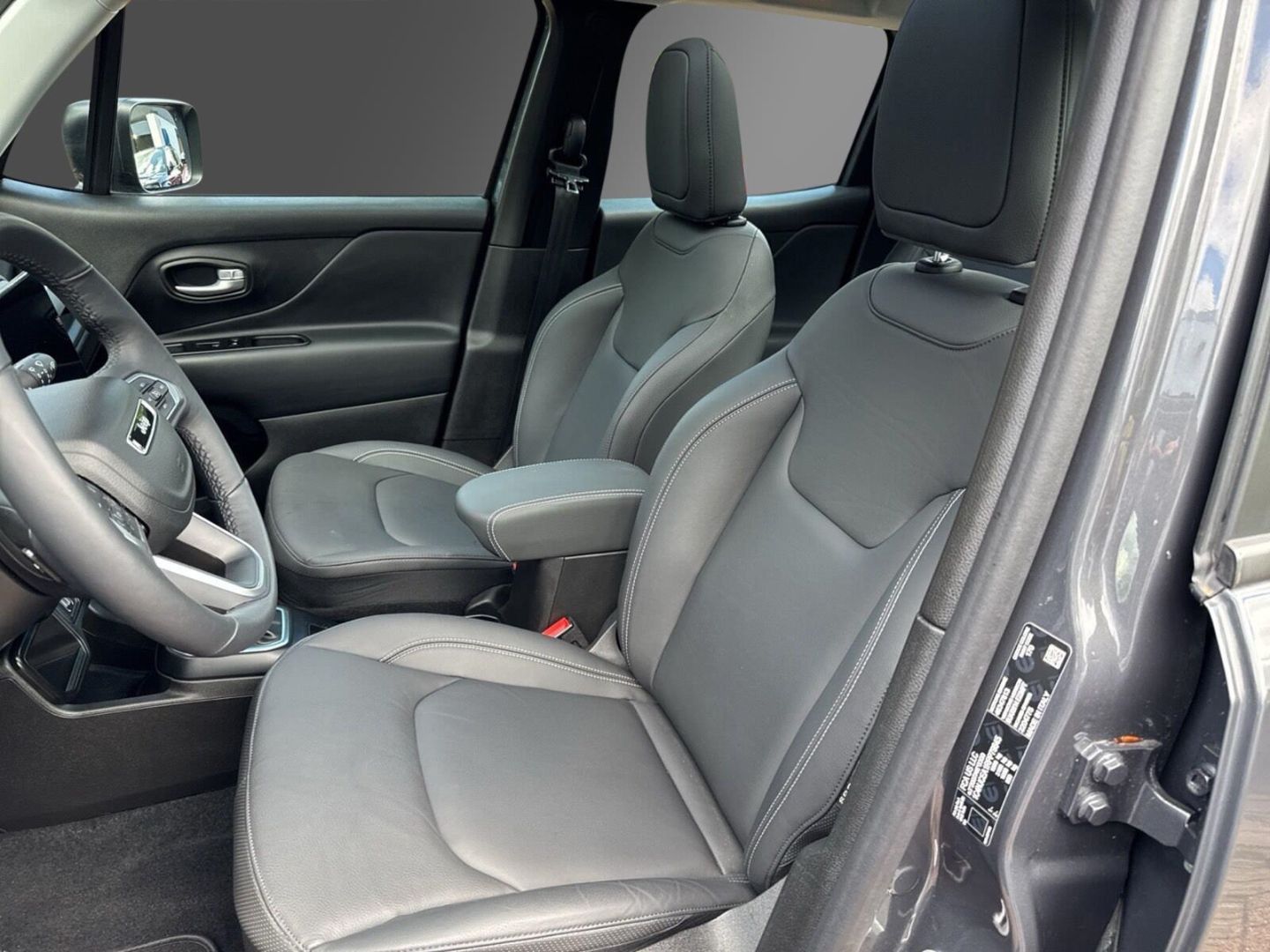 Fahrzeugabbildung Jeep Renegade Summit 1.5 MHEV- Leder-Panoramadach-Vol