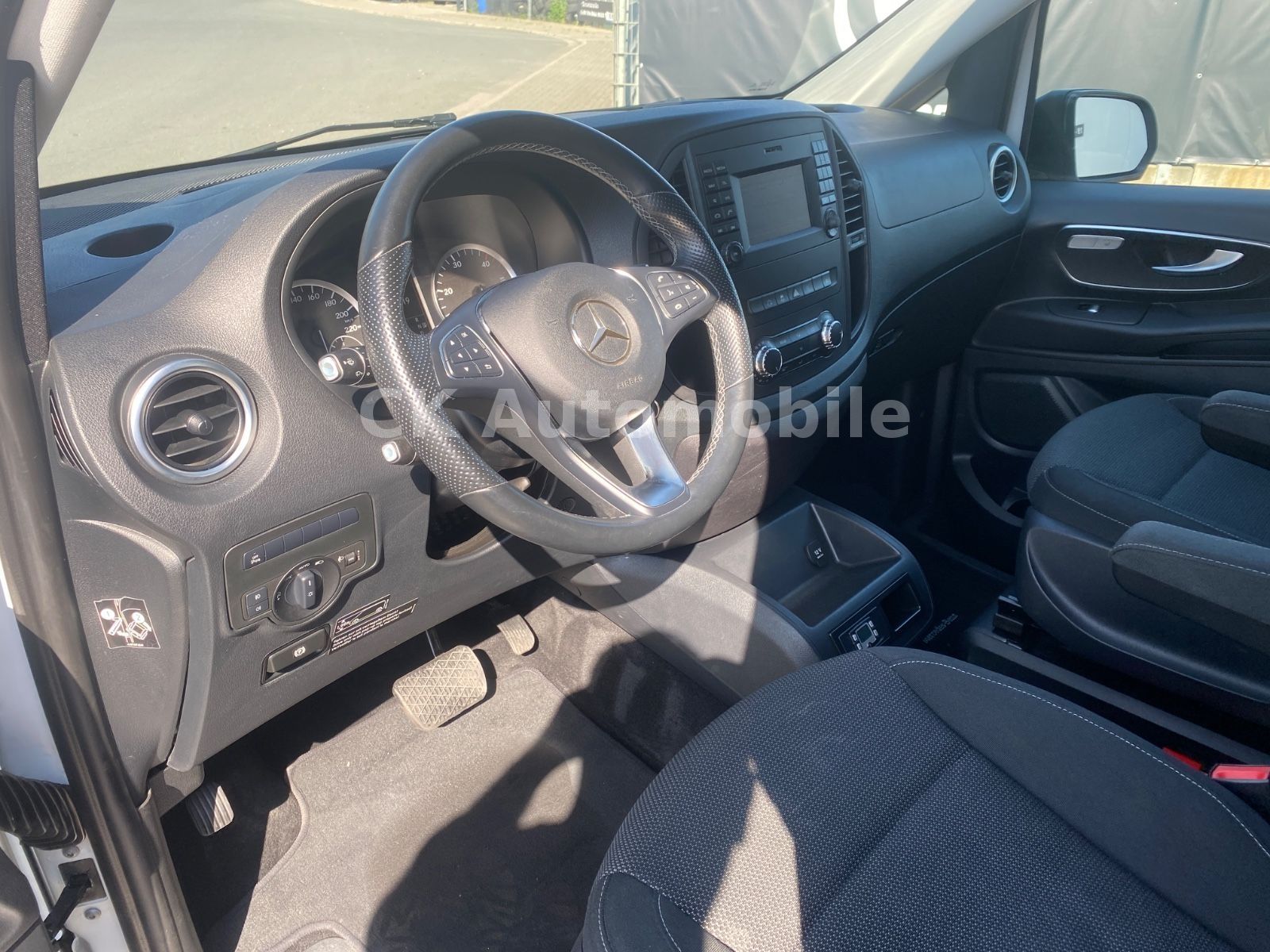 Fahrzeugabbildung Mercedes-Benz Vito 116 CDI Marco Polo ACTIVITY Edition/5 Sitze