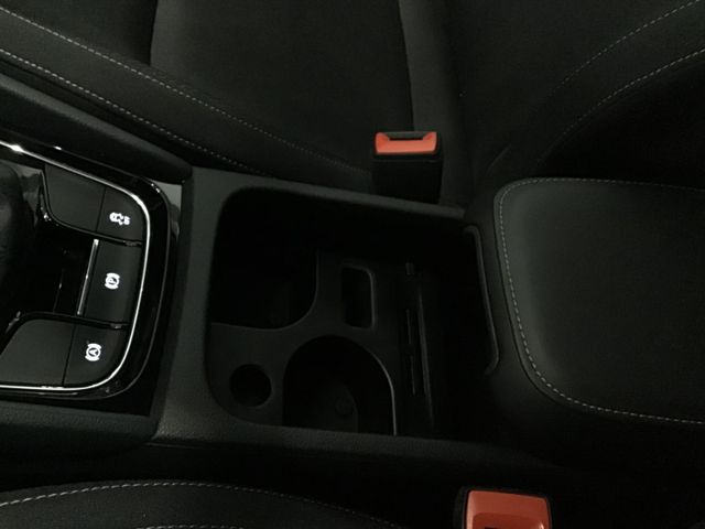 Fahrzeugabbildung Skoda Karoq Selection 1.5 TSI/DSG/ACC/SHZ/SmartLink