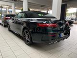 Mercedes-Benz E 400 d 4MATIC AMG MB100 Garantie Service gepfle - mit Diesel-Antrieb: Grün, Cabrio