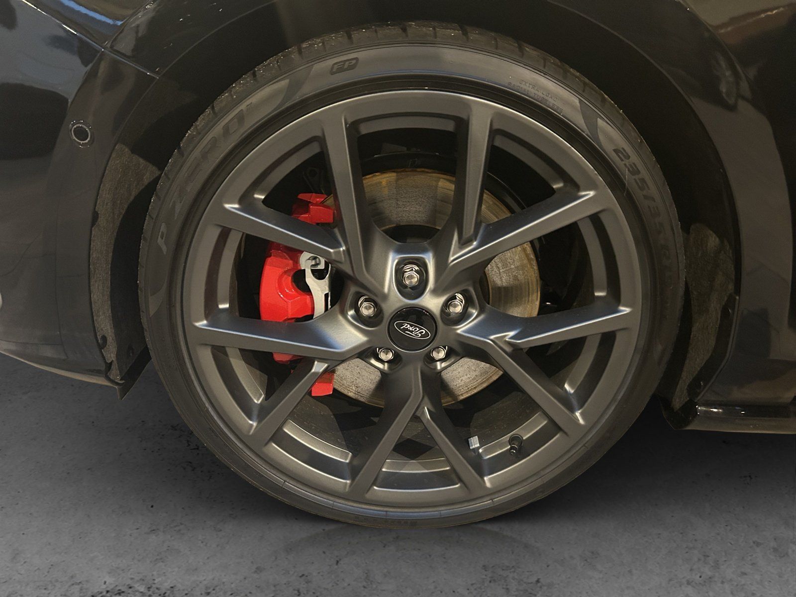 Fahrzeugabbildung Ford Focus ST X 280PS B&O Winter Pa. Pano Dach Winter