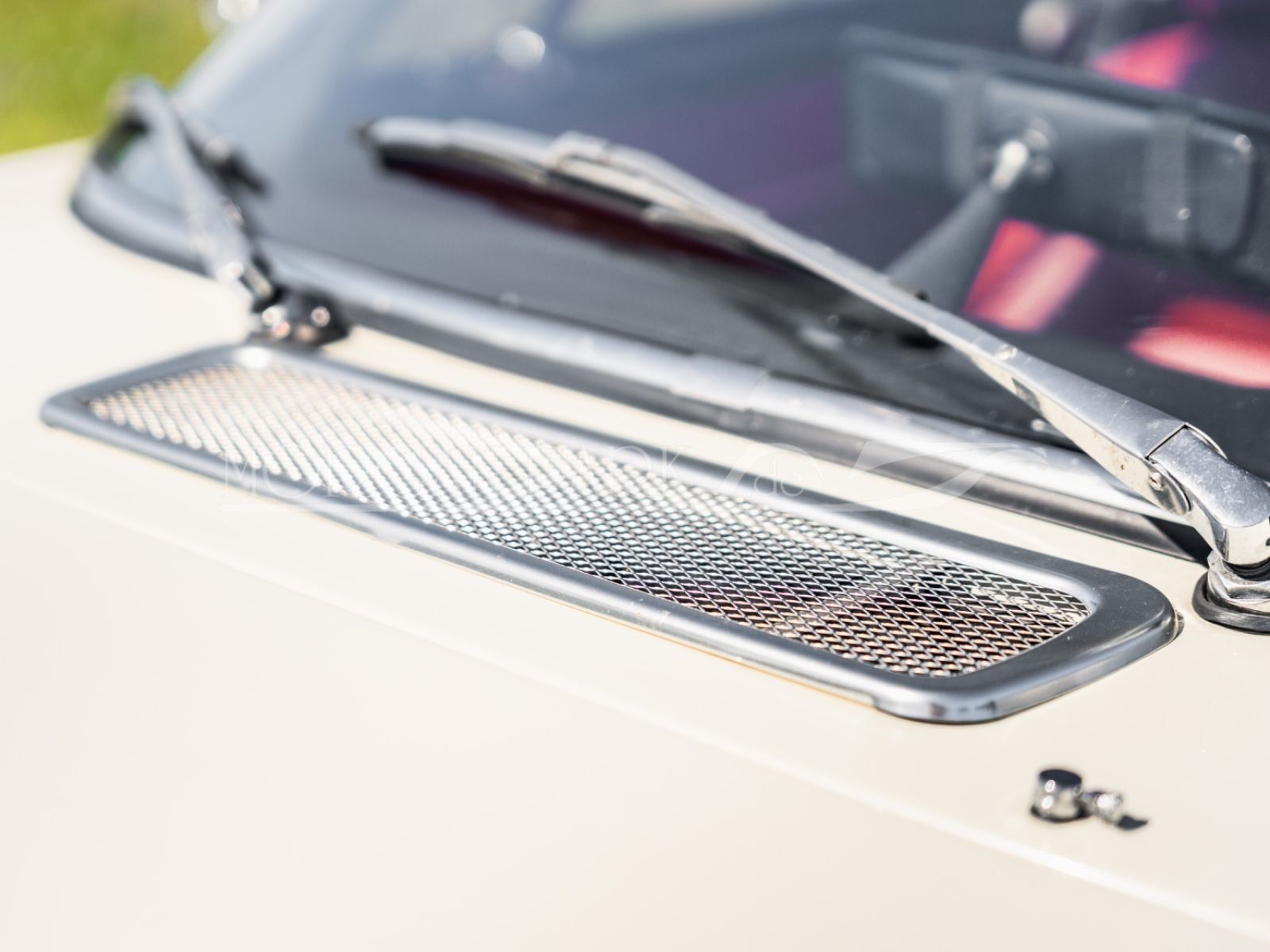 Fahrzeugabbildung Volvo P 1800 S