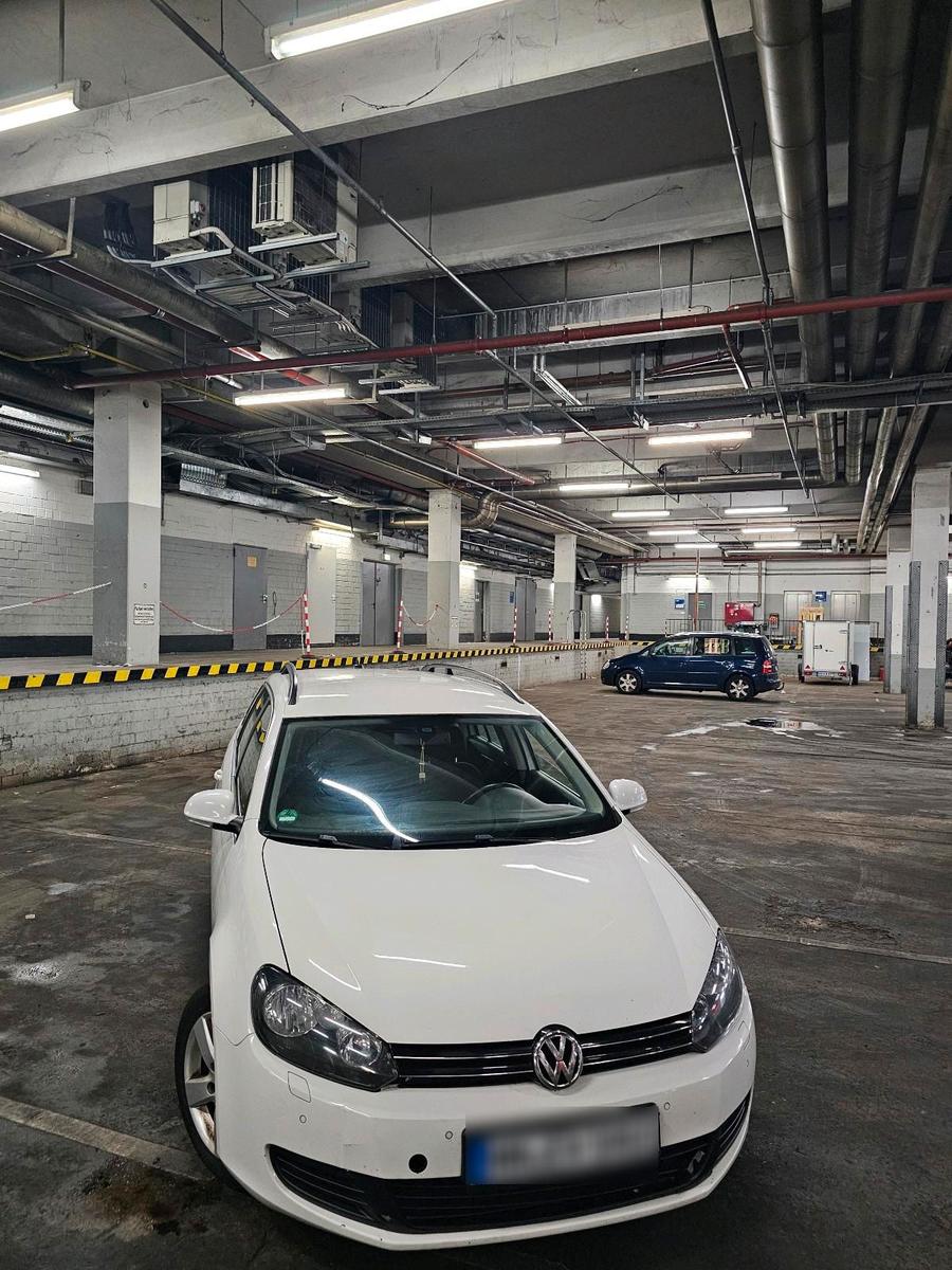 Volkswagen Golf 2012 — photo 8