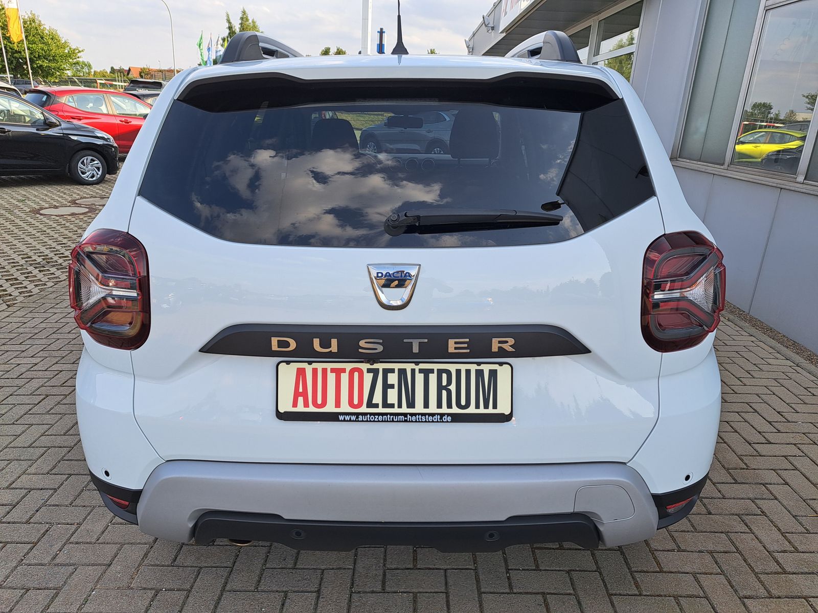 Fahrzeugabbildung Dacia Duster Prestige 150PS AUTOMATIK NAVI SITZHEIZUNG