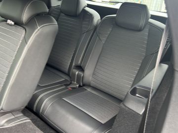 Peugeot 5008 - 12