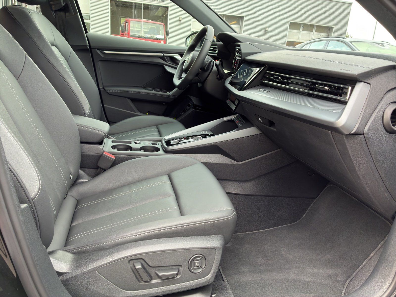 Fahrzeugabbildung Audi A3 allstreet TFSIe AHK,Kamera,LED,Matrix,Navi