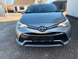 Toyota Avensis T2 Selected - Toyota Avensis: Automatik