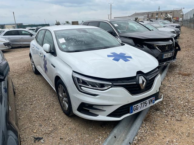 Renault Megane Mégane IV 1.5 DCiBlue 115 / GG775