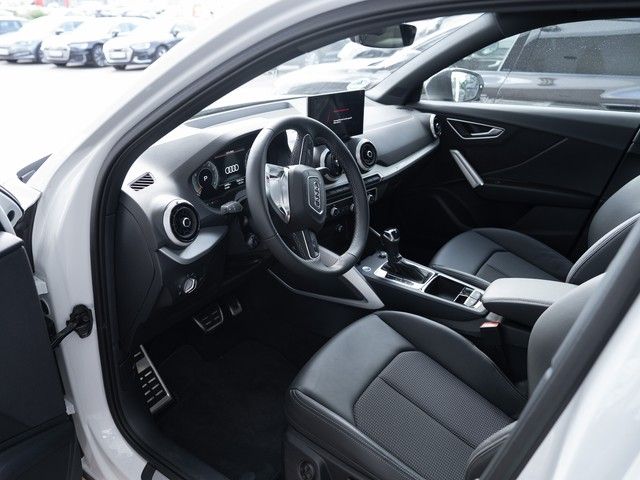 Q2 35 TFSI S line RFK+NAVI+MATRIX