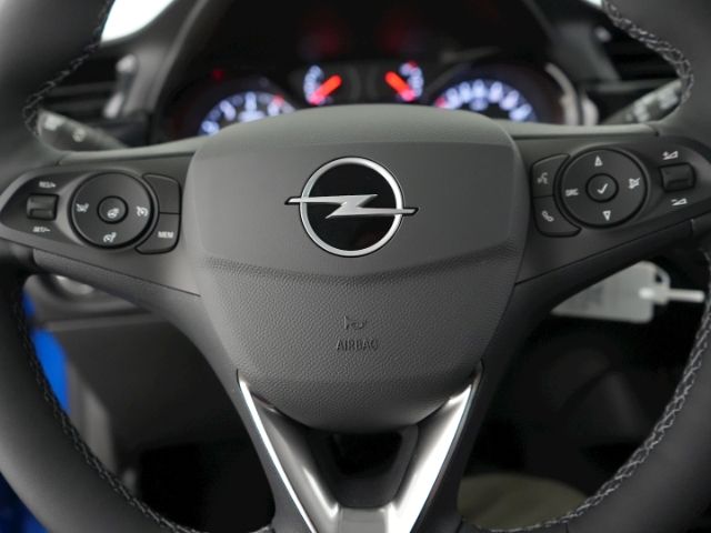 Corsa F FACELIFT EDITION+LED LICHT+SITZ-/LENKRAD