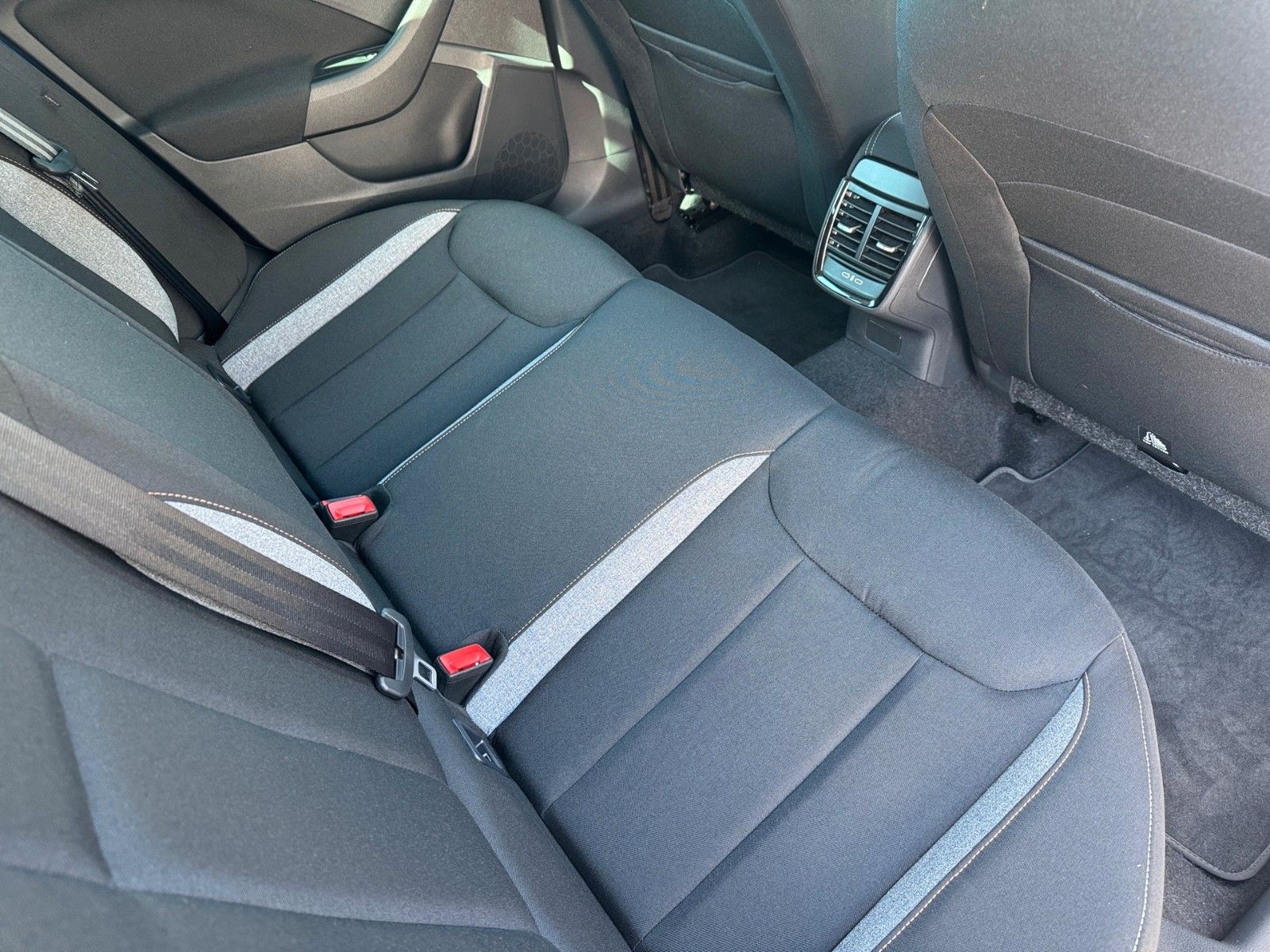 Fahrzeugabbildung SKODA Scala Selection 1.0 TSI