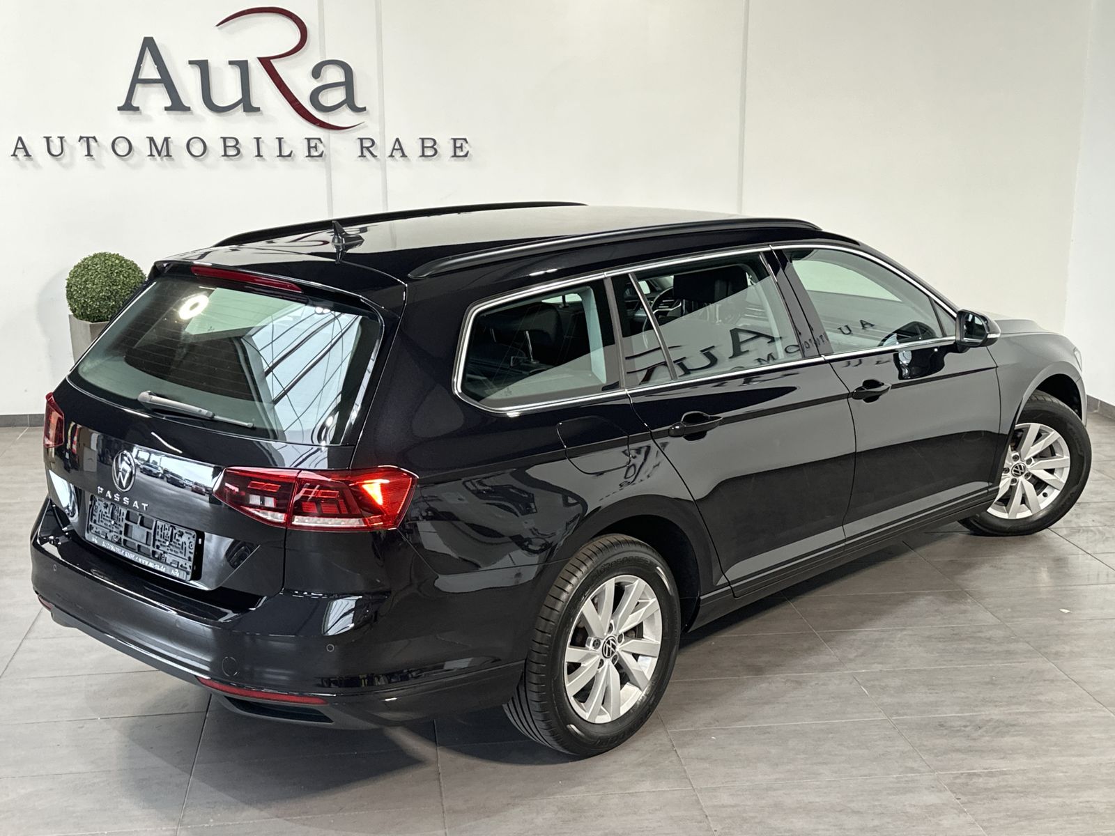 Fahrzeugabbildung Volkswagen Passat Variant 2.0 TDI DSG Business NAV+LED+KAM