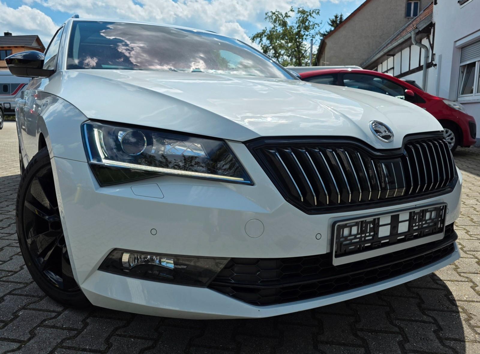 Skoda Superb Combi Sportline 2.0 TDI,DSG,LED,YouTube!!