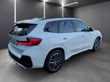 BMW X1 xDrive20d M SPORTPAKET+AHK+LIVE COCKPIT PRO - BMW X1 mit Diesel-Antrieb: Leder, Navigationssystem