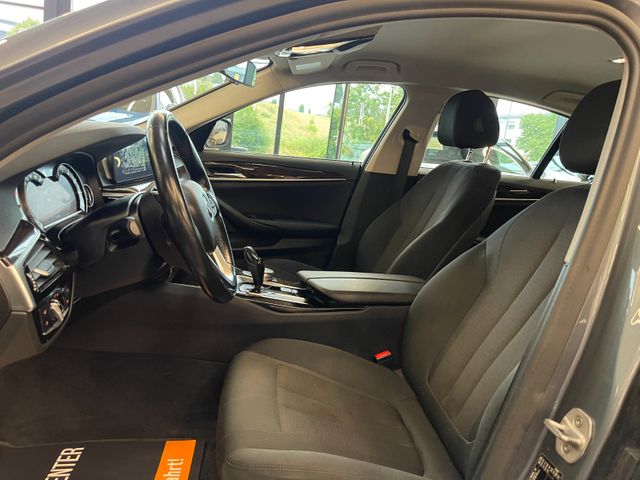 BMW 530 i xDrive *1.HAND*NAVI*TEMPO*SZHZ*AHK*PDC*