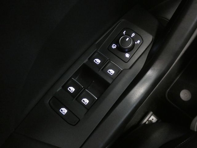 T-Cross 1.0 TSI R-Line DSG KAMERA NAVI