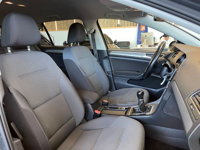 Volkswagen Golf VII Lim.  BMT *NAVI*SZHZ*PDC*TÜV-052027*
