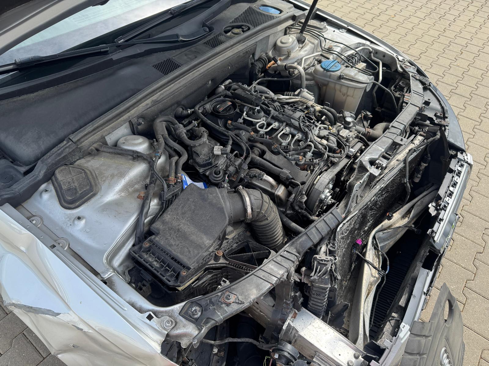 Audi A4 2013 — photo 10