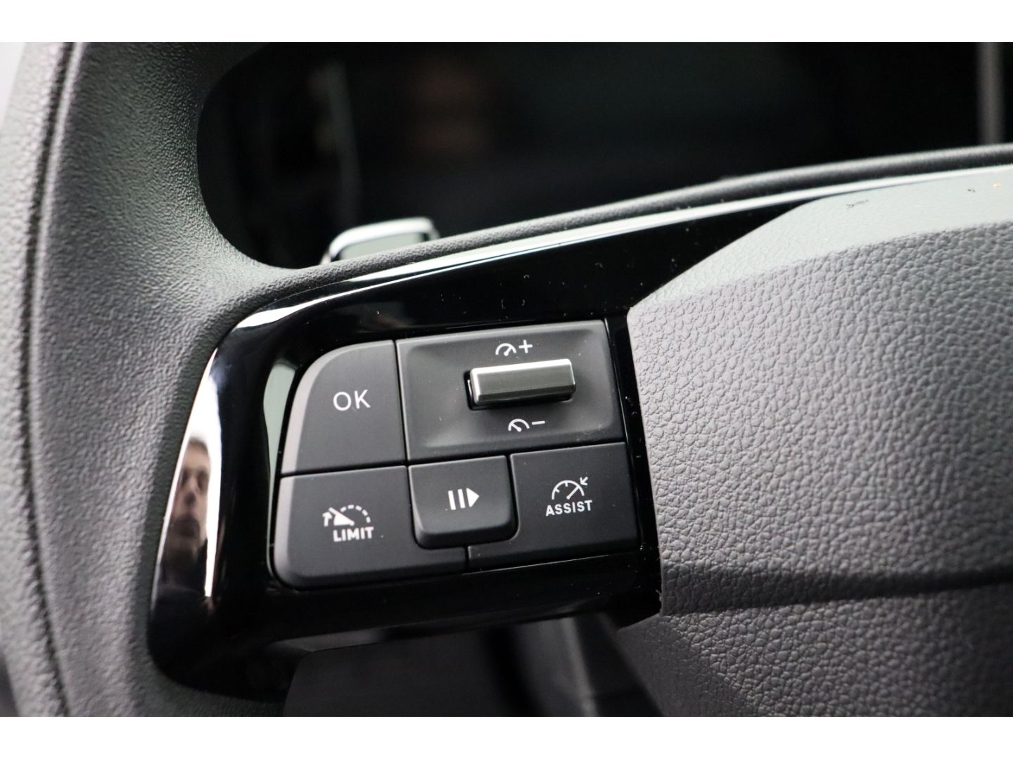Fahrzeugabbildung Fiat Doblo E- Kastenwagen XL 100 kW digit.Rückspiegel
