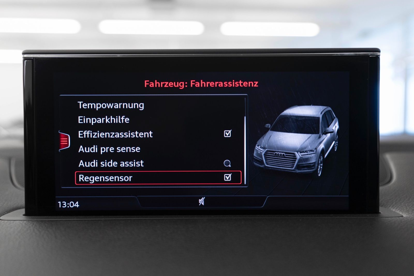 Fahrzeugabbildung Audi Q7 3.0 TFSI Quattro LED 360° AHK NAV 7SITZER