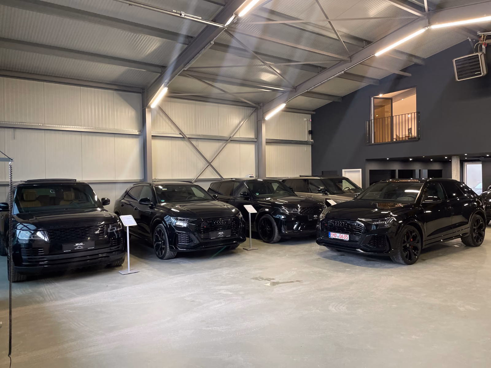 showroom-image-main