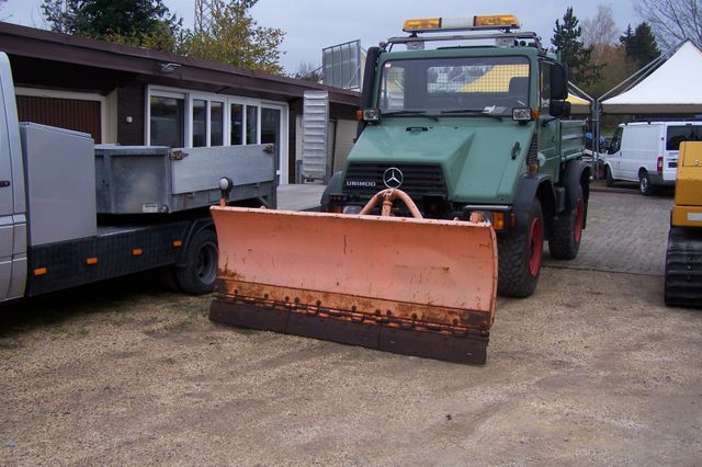 Unimog U90**408