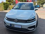 Volkswagen Touran  Highline  2.0 TDI , R.Line , 7 Sitzer - VW Touran Gebrauchtwagen in Kiel