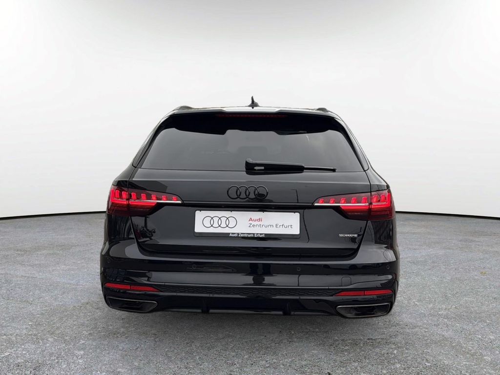 AUDI A4 2024