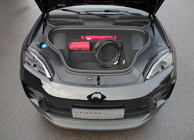 Porsche Macan 4*ACC,AHK,PANO,BOSE,Head-Up,Beifahrerdisp*